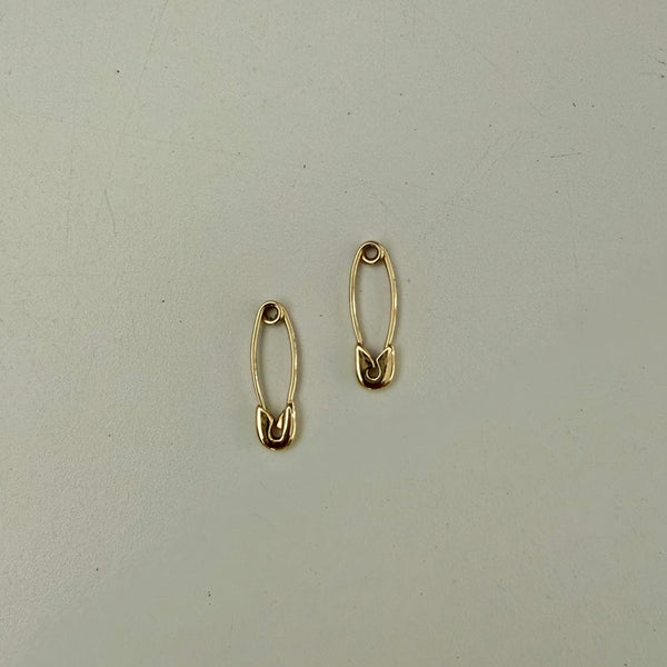 14k Gold small safety pin earrings - pair