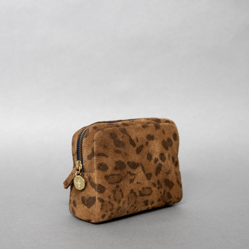 Coco pouch in Leopard suede