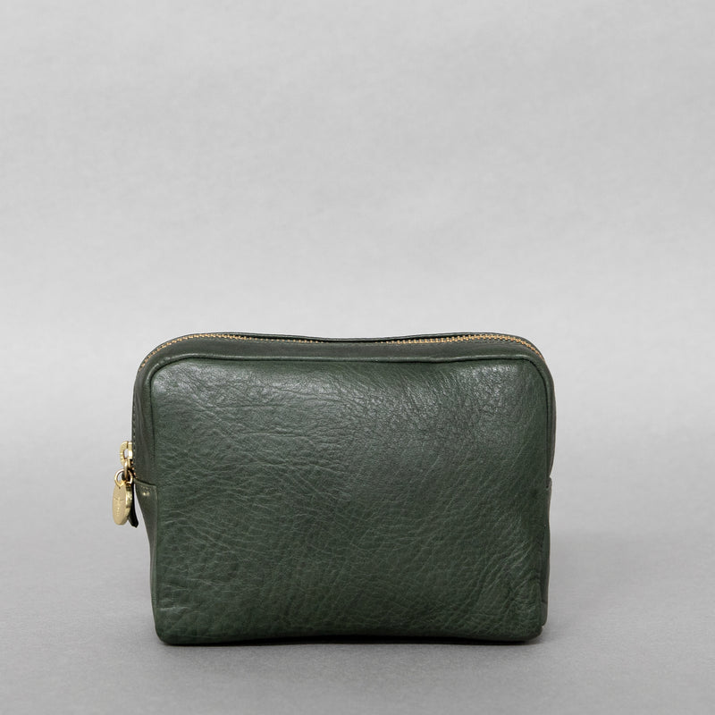 Coco pouch in Pine leather