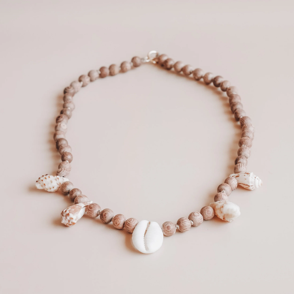 16" Caracolas necklace
