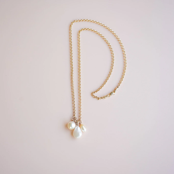 18" South Sea Pearls Necklace