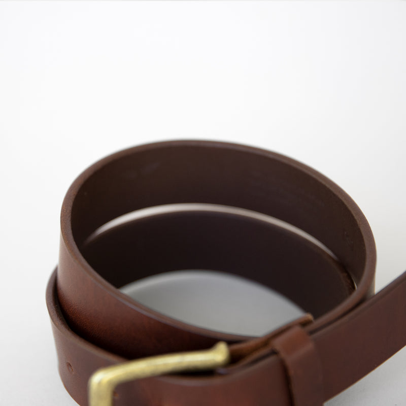 Tilo belt in Dark Brown detail